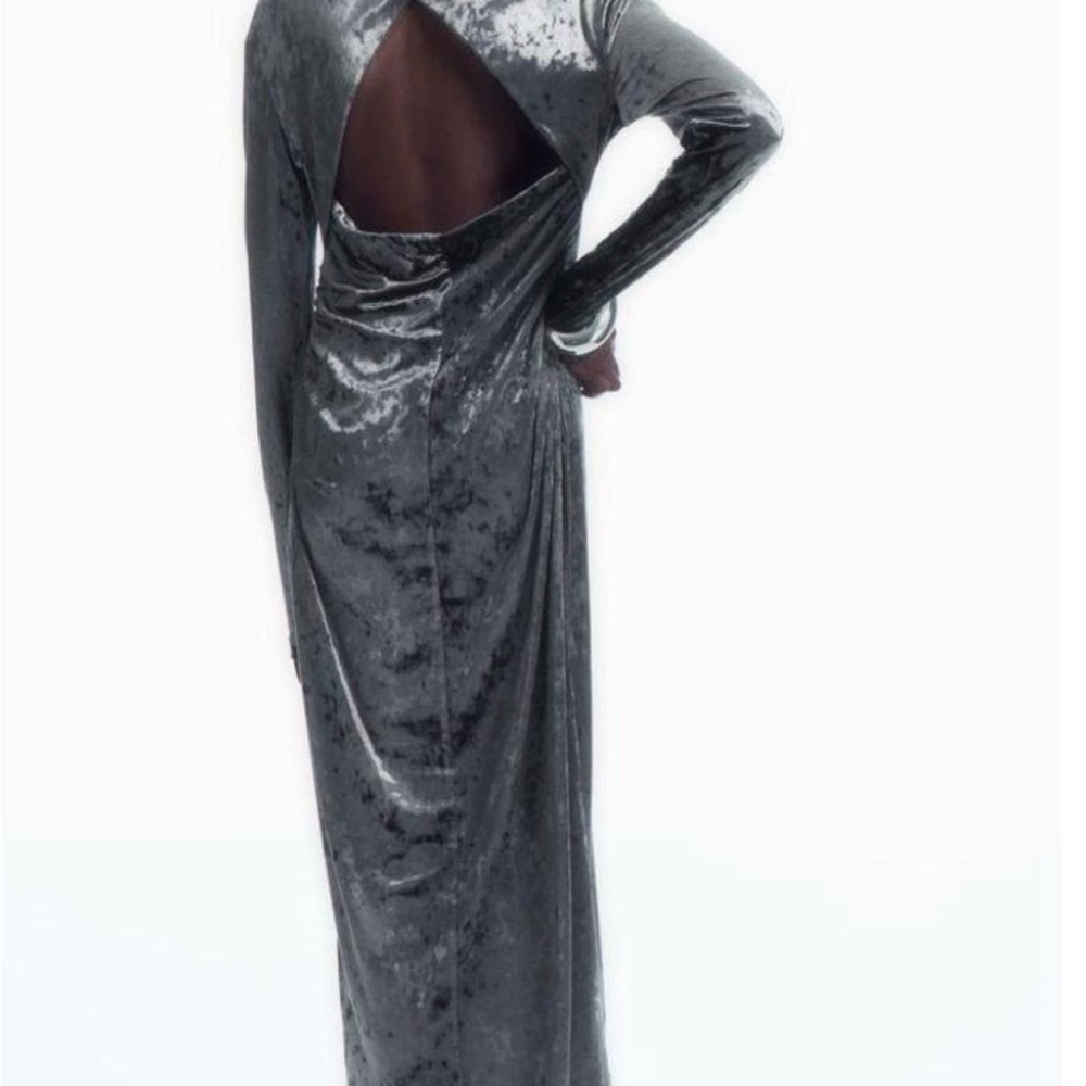 COS Elegant Gray Velvet Dress (NWT, size M)